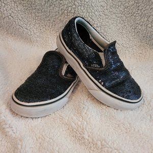 Vans Girls Black Slip-on Sequent